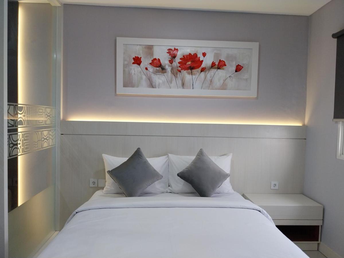 Daima Suites Margonda Depok Exterior foto