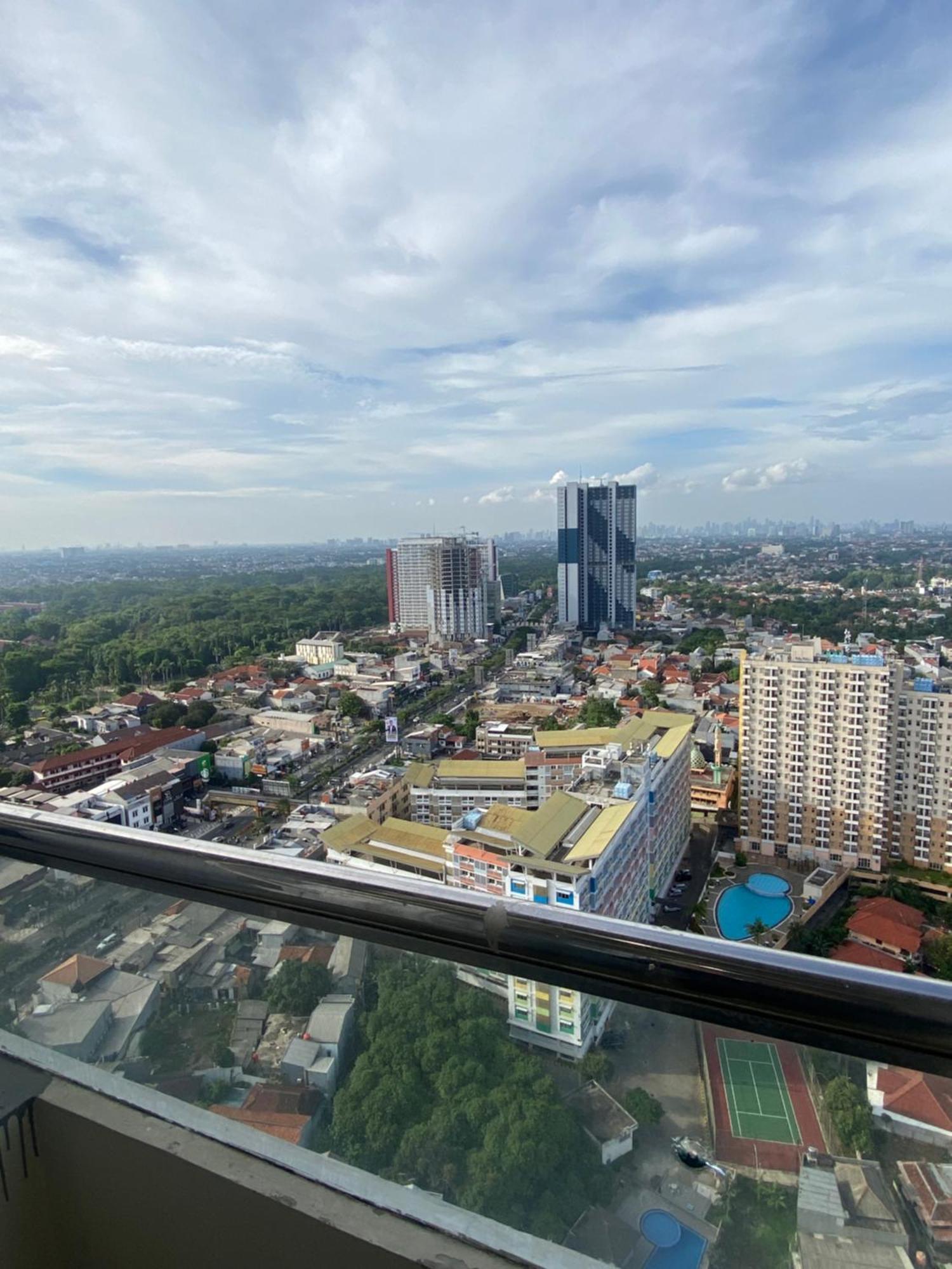 Daima Suites Margonda Depok Exterior foto