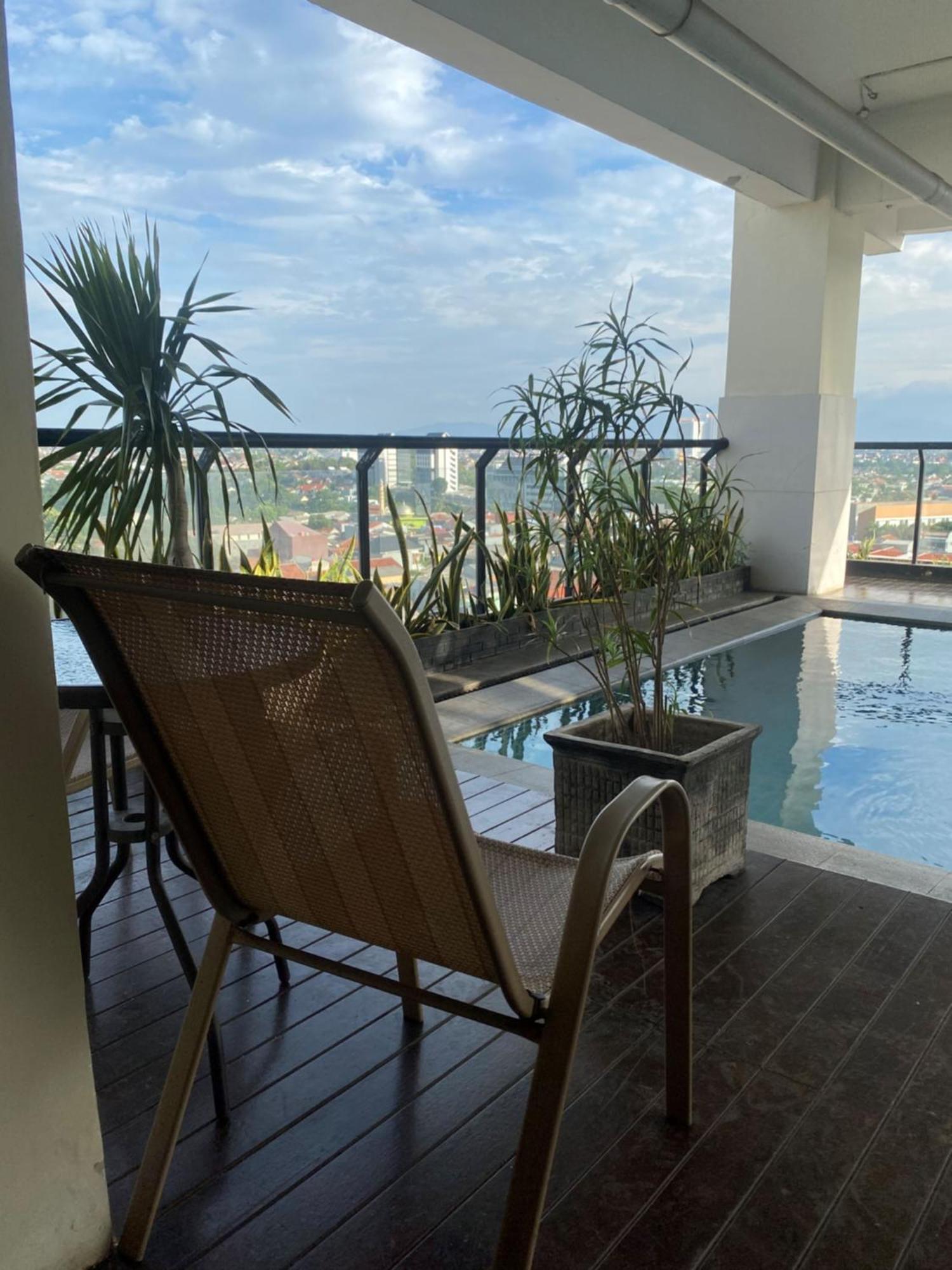 Daima Suites Margonda Depok Exterior foto